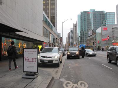 The Fixer: Holt-Renfrew shoppers drive a hard bargain with busy Bloor St.  traffic