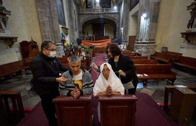 Mexican churches mark the anniversary of deadly quakes with remembrance and lessons for the future