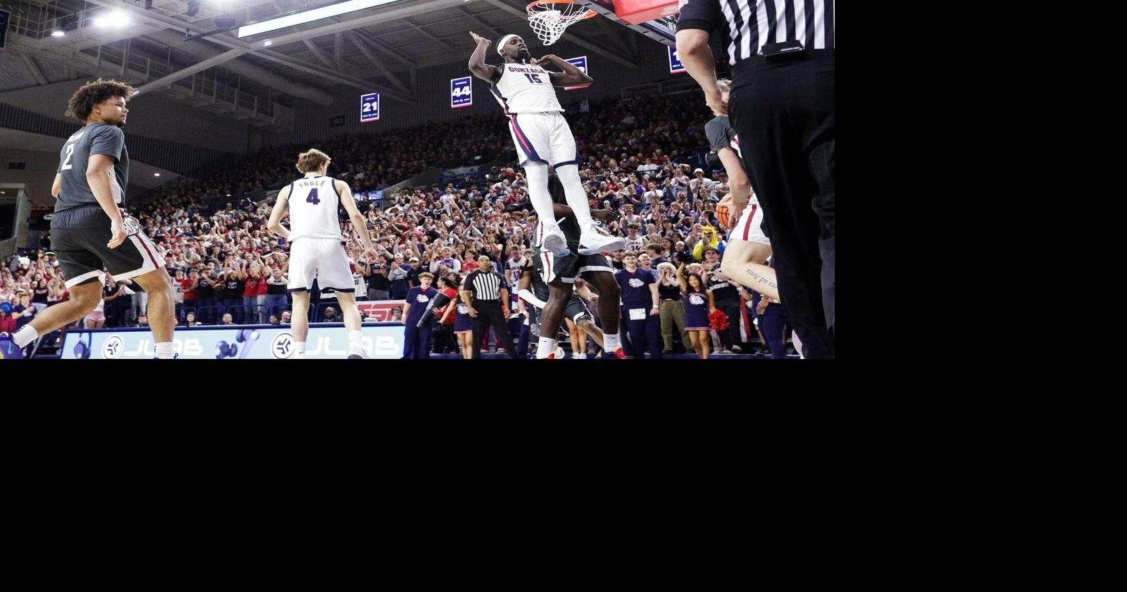 Ike scores 20 points and Fogle adds 17 as No. 12 Gonzaga routs Washington State 83-53