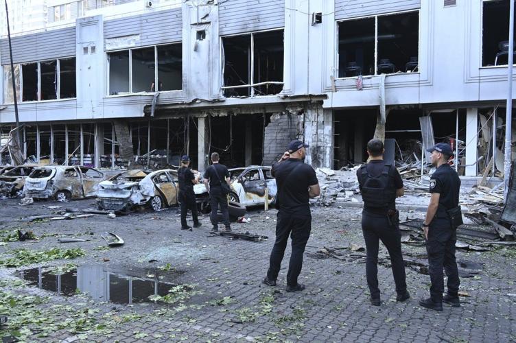 Russian attacks in Ukraine kill a child and wound 24 before planned direct peace talks