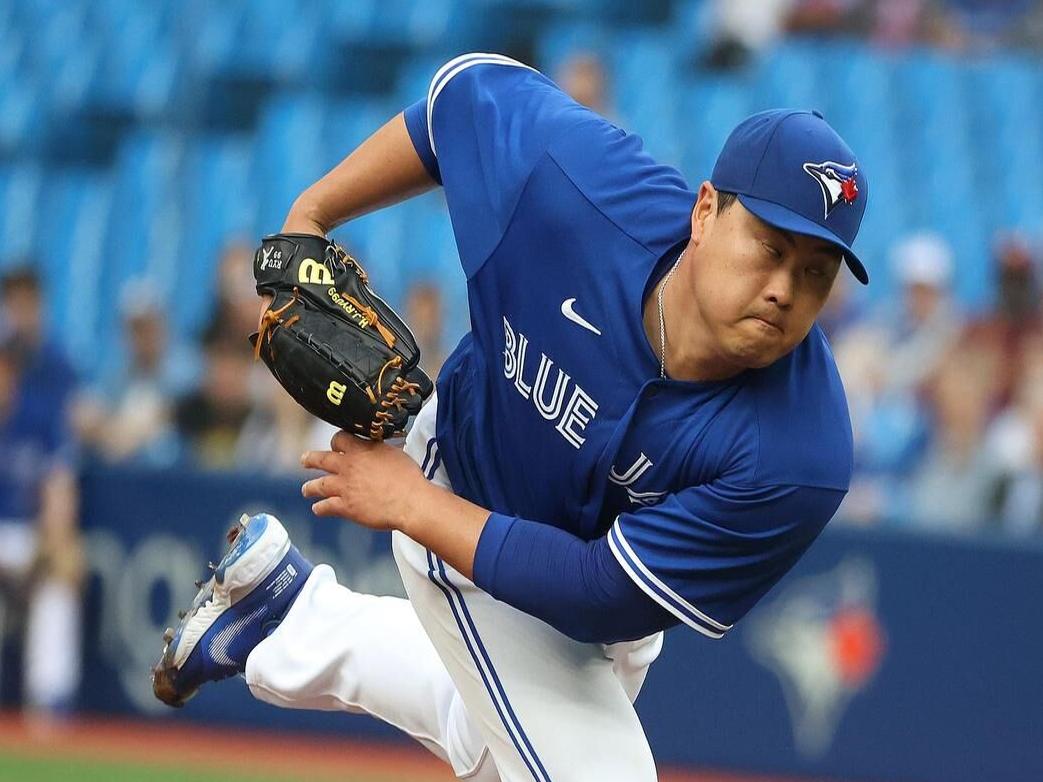 Blue Jays' Ryu Hyun-jin leaves S. Korea for spring training in Florida