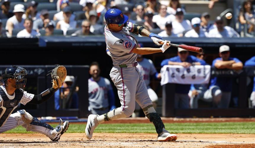 Lindor's 9th-inning sacrifice fly lifts Mets over Yanks 3-2 on another quiet day for Soto