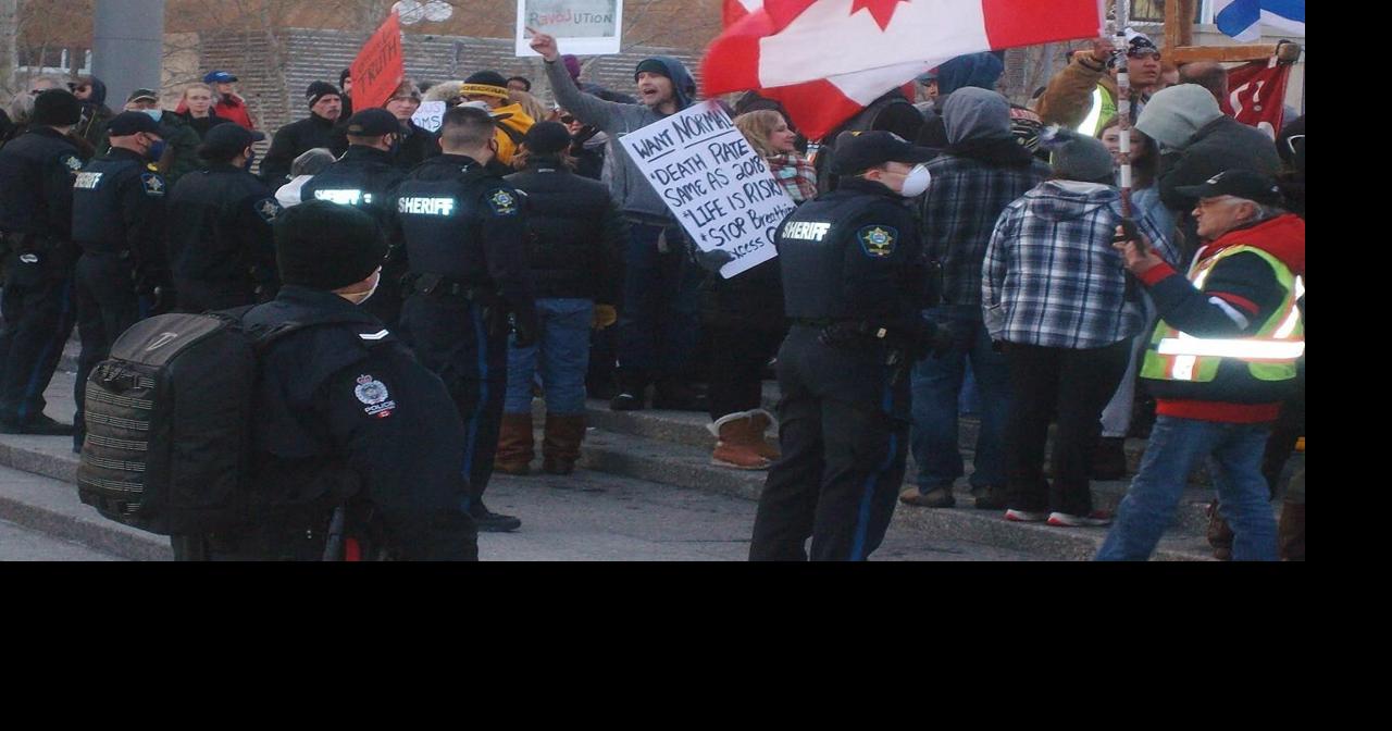 Anti-lockdown rally at Alberta legislature voices support for jailed pastor