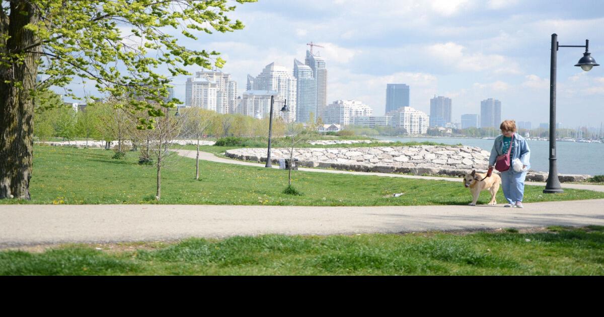 Mimico waterfront Another “wall of condos” disaster in the making?