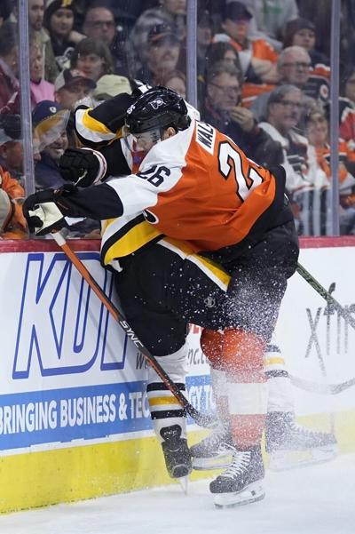 Evgeni Malkin leads Penguins past Flyers 4-1 in scrappy contest