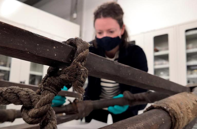 Shackleton expedition artifacts to be donated to UK museums