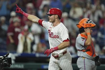 Kepler powers Phillies past skidding Mets 11-3; magic number down to 7