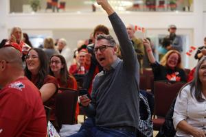 Alberta business groups say 'stay' side victory fosters investment confidence