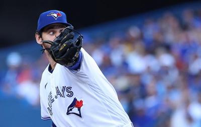 What happened to Jordan Romano? Blue Jays pitcher exits game vs