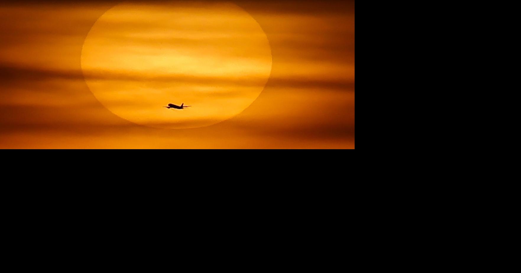 A New Year's resolution for the planet: stop flying