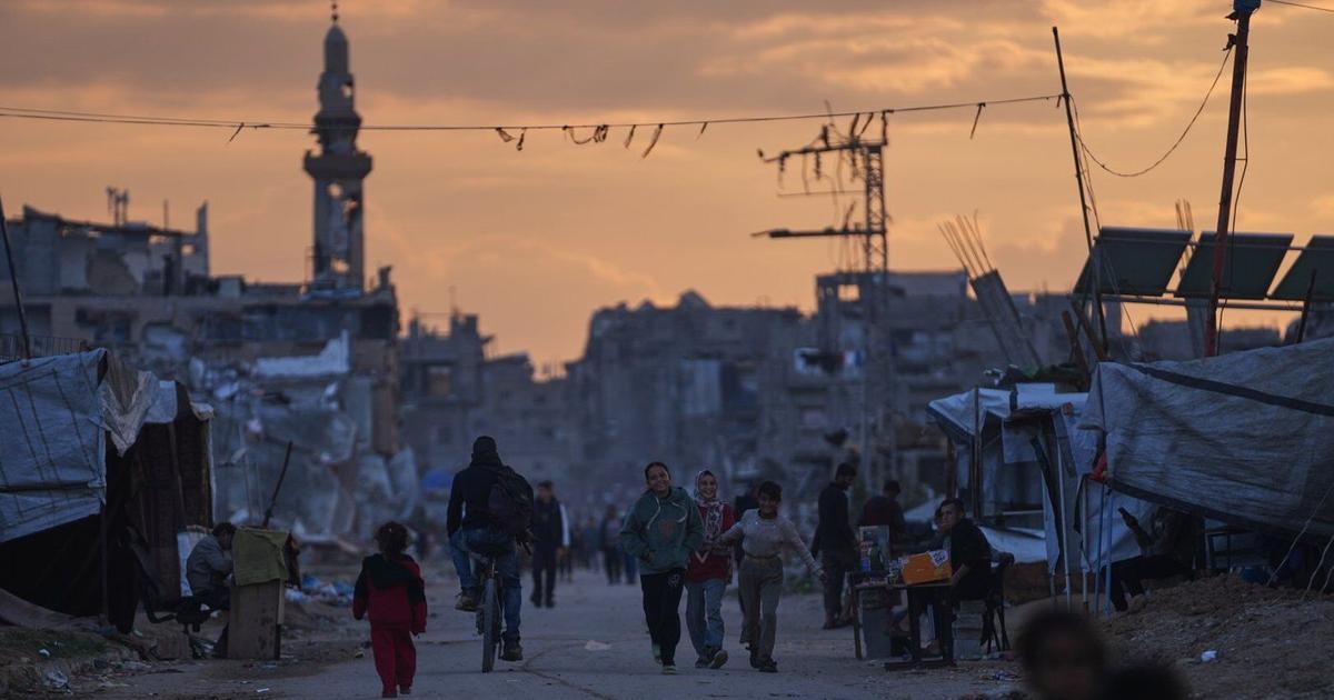 We're sorry. This image does not have any alternative text.