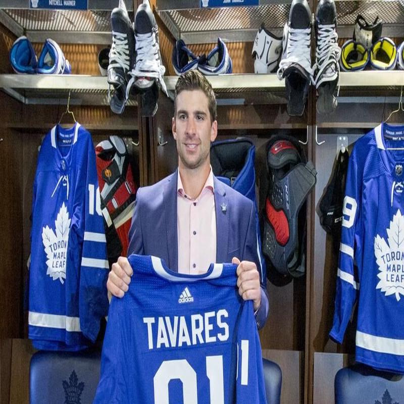 Toronto Maple Leafs fans are excited about John Tavares joining the team