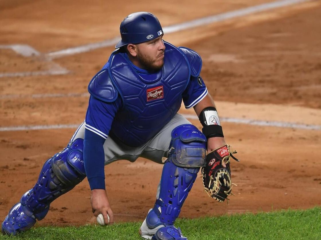 Alejandro Kirk Isn't Your Average Catcher : r/Torontobluejays