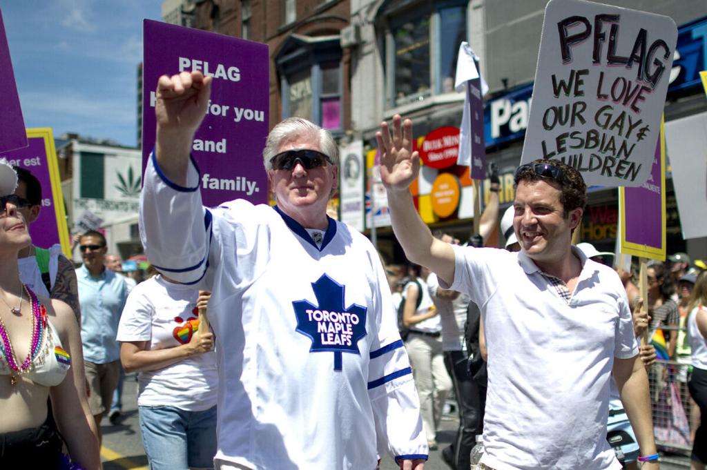 Leafs' Wayne Simmonds takes pride in impactful community involvement