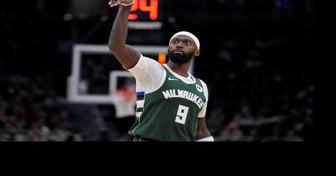 Portis scores season-high 34 points in place of injured Antetokounmpo as Bucks beat Wizards 112-101