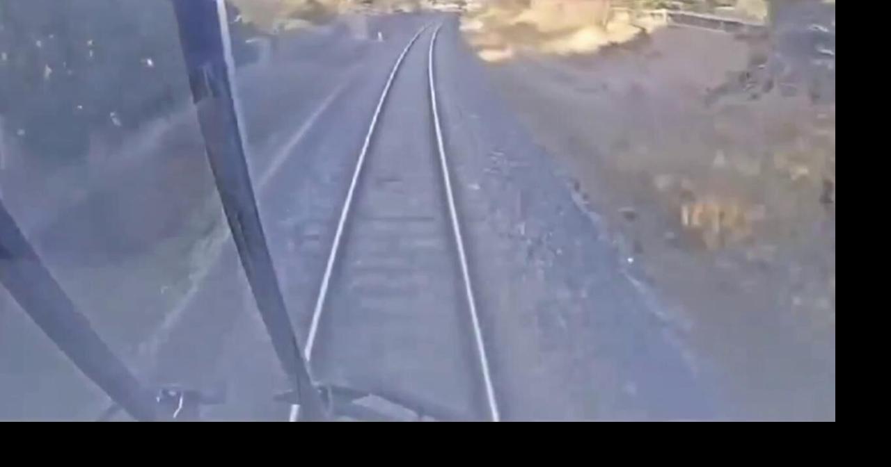 Video shows GO train crashing into dump truck on tracks