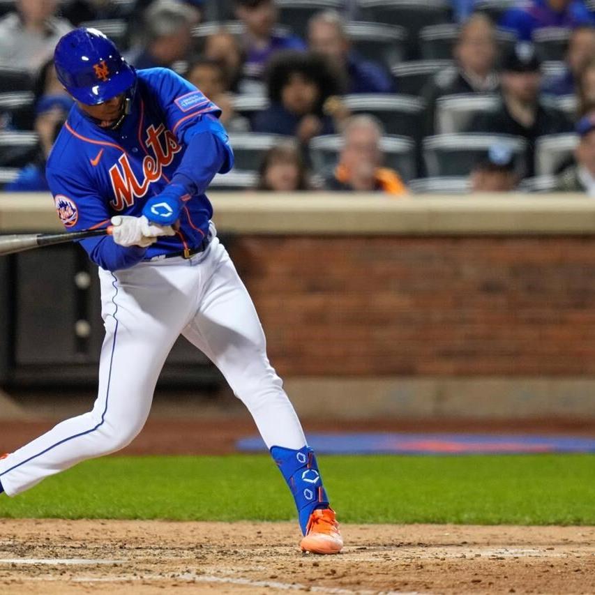 Álvarez 3-run HR in 9th, Alonso 3-run HR in 10th give Mets 8-7