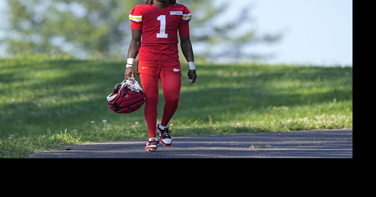 Chiefs' vets report to training camp, where their rookies are already trying to make an impact