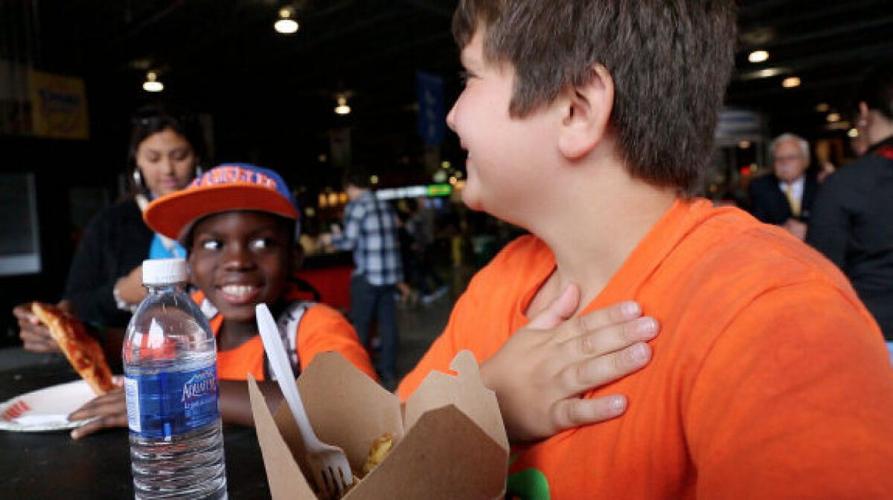 The CNE's games and food through children's eyes
