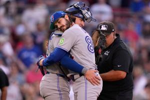 MLB scores: Dylan Cease throws a 1-hit shutout as Blue Jays beat Red Sox 6-0