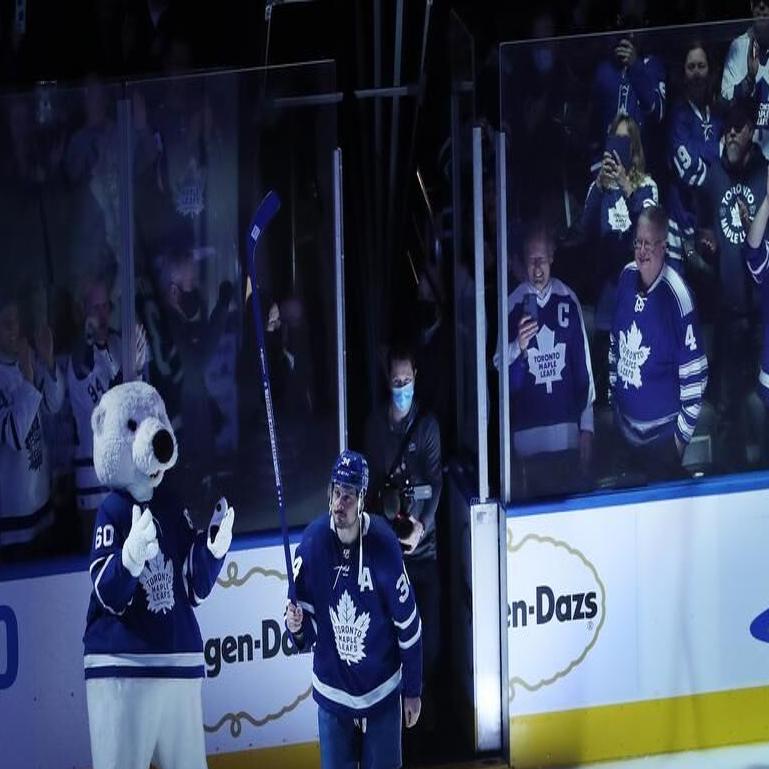 Matthews' NHL-leading 50th goal leads Maple Leafs past Jets - The