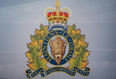 RCMP say skydiving instructor dies following jump west of Edmonton