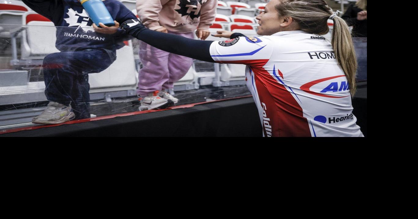 Rachel Homan, Kerri Einarson and Kaitlyn Lawes all 2-0 at Canadian Curling Trials