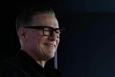Bryan Adams says his upcoming holiday special will be like 'the Christmas Last Waltz'