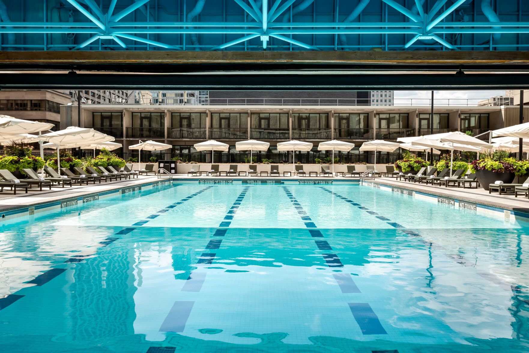 Best hotel pools in Toronto: Day pass guide