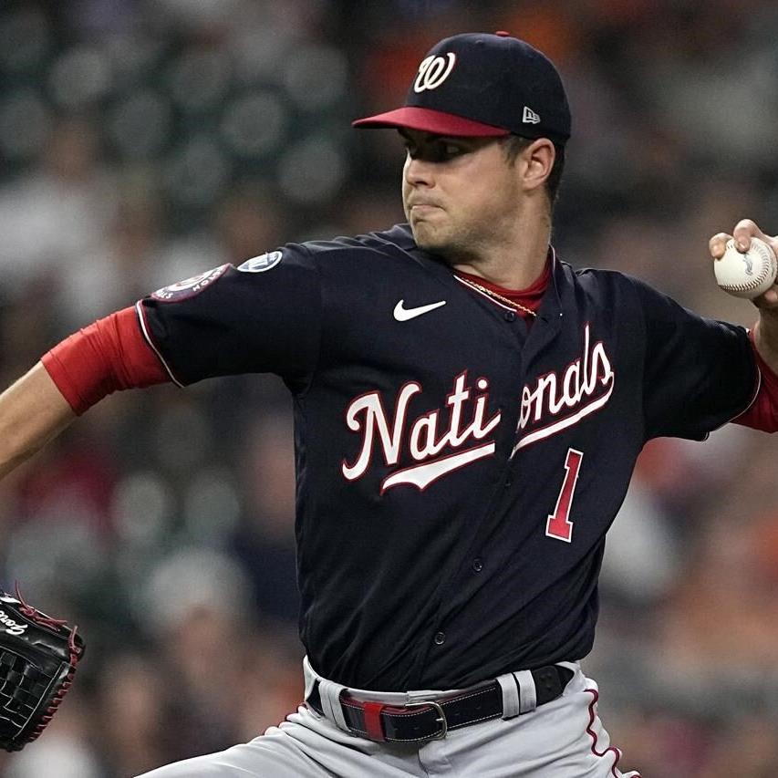 Ruiz gets 2 big hits late as the Nationals beat the Astros 4-1 in 10  innings to avoid a sweep