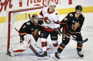 Cozens scores go-ahead goal in third period to help Senators to 4-1 win over Flames