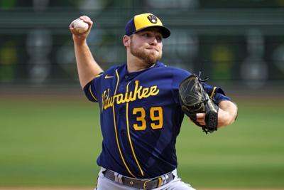 Brewers' Corbin Burnes shows Cy Young form for 5 innings against
