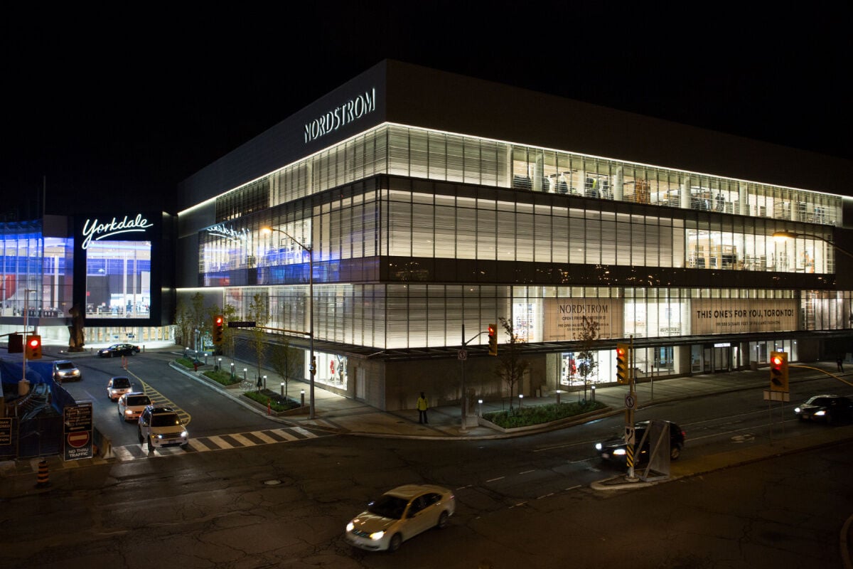 Canada goose outlet yorkdale mall 1960s