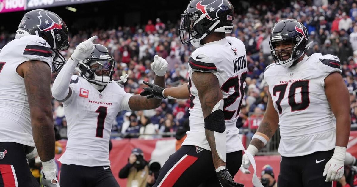 C J Stroud Throws 3 TD Passes As The Texans Beat The Patriots 41 21 In c-j-stroud-throws-3-td-passes-as-the-texans-beat-the-patriots-41-21-in