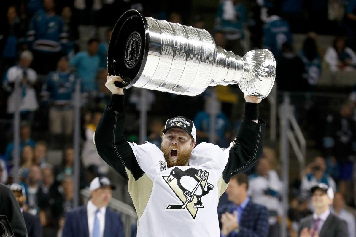 Phil Kessel takes shot at Toronto media after third Stanley Cup