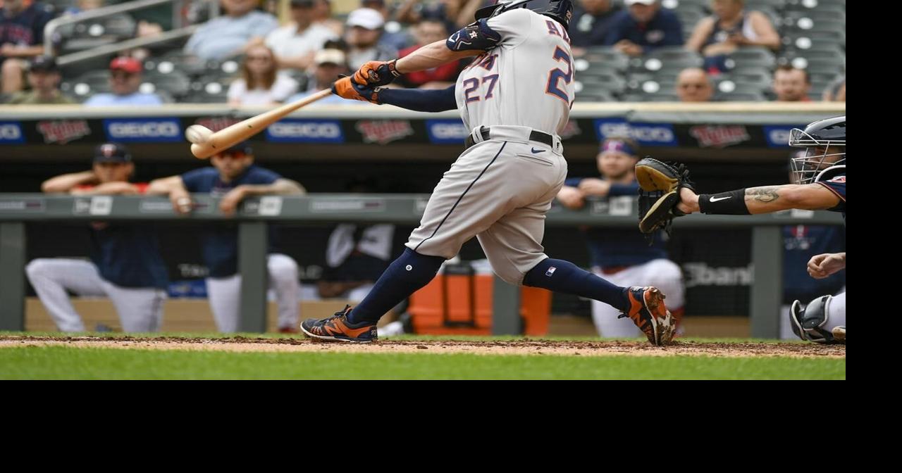 Álvarez HRs twice, Astros top Twins 5-0, win 10th straight