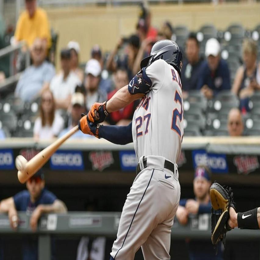 Álvarez HRs twice, Astros top Twins 5-0, win 10th straight