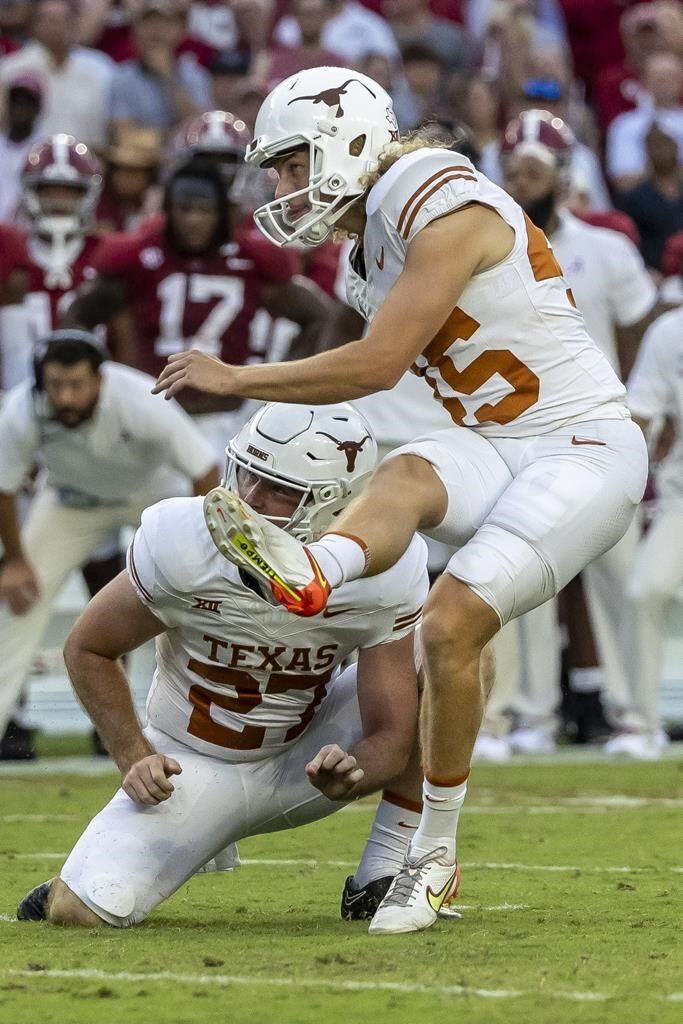 Hook 'em Horns! No. 11 Texas, Ewers pull off 34-24 victory at No. 3 Alabama