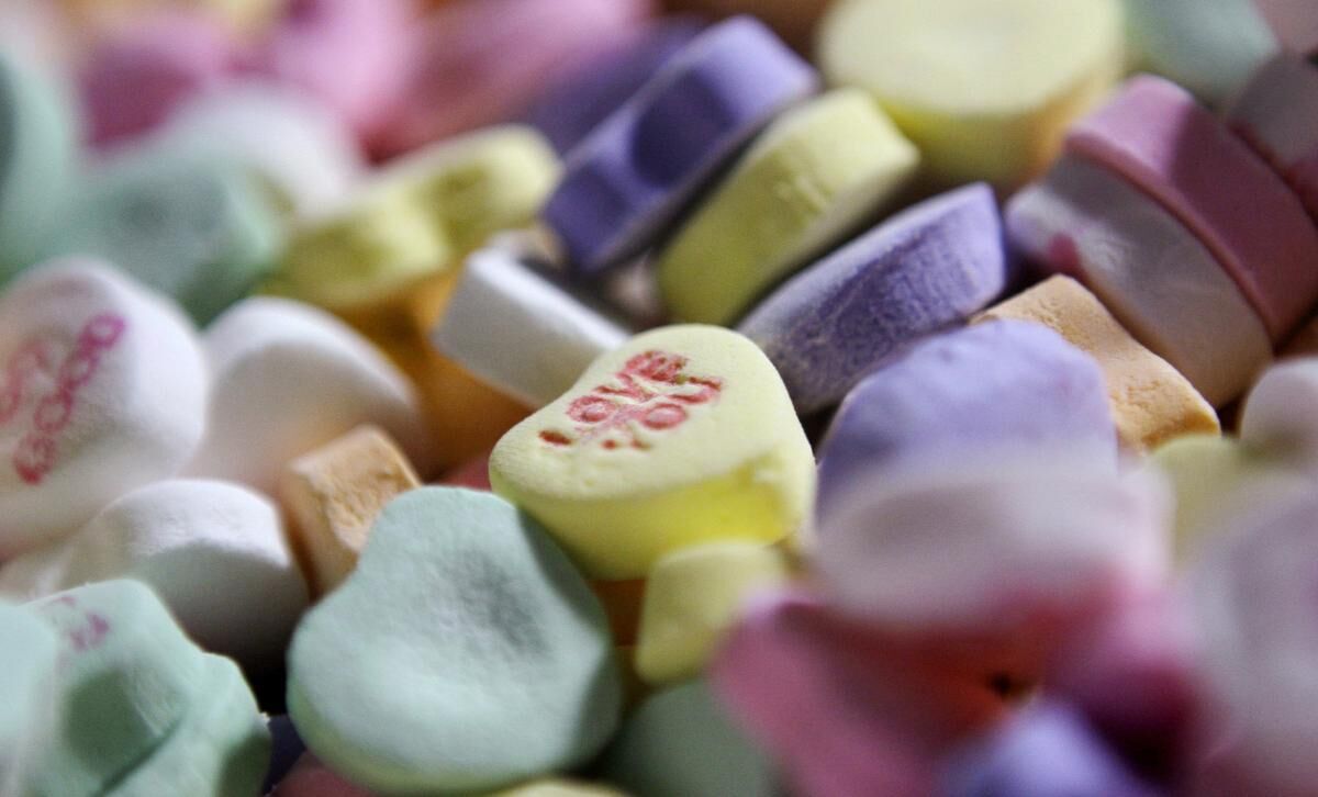 Dear Diary: I hate Valentine's Day, and you should too – Trinity News