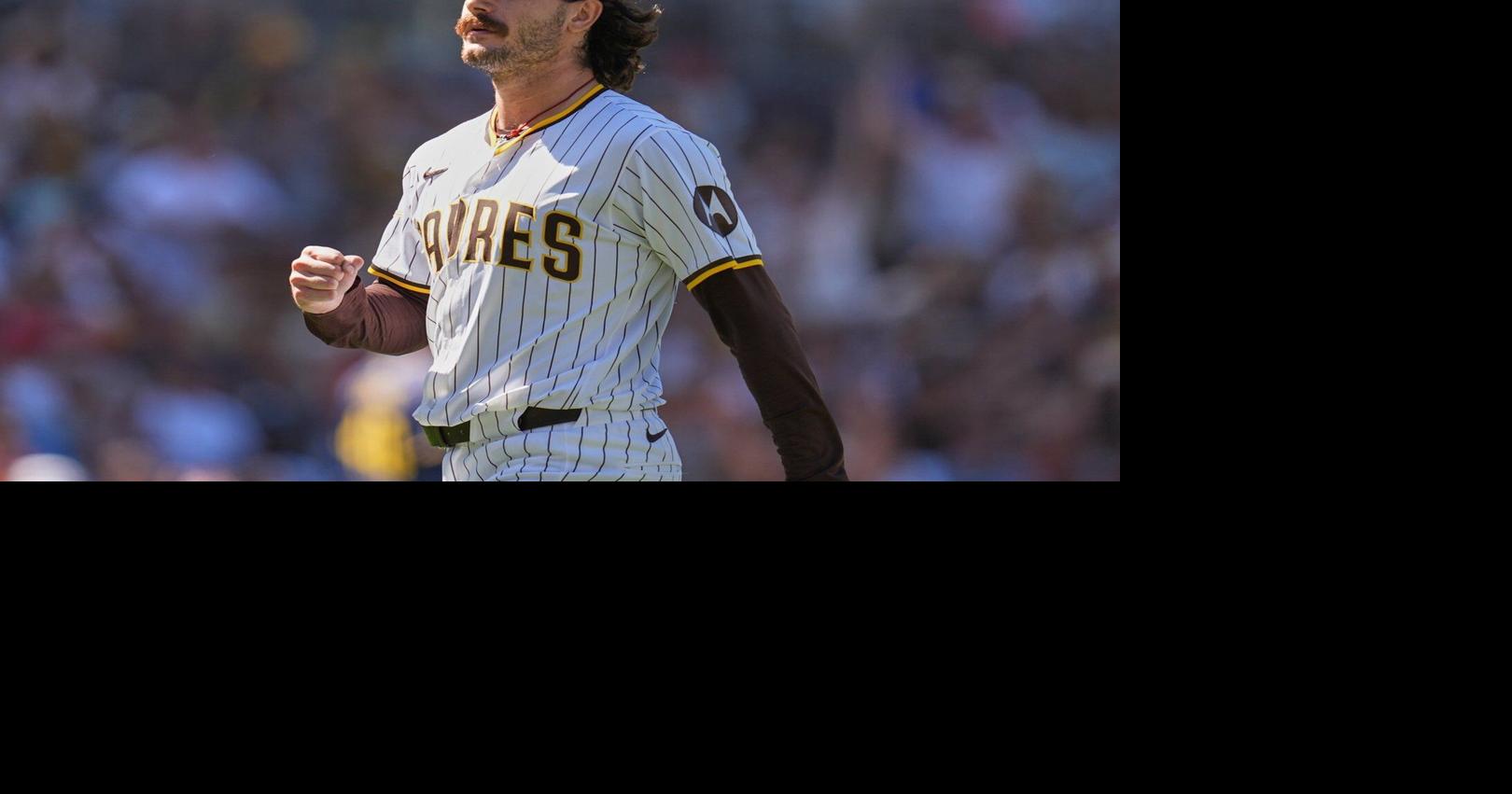 Blue Jays and free-agent pitcher Dylan Cease agree to $210 million, 7-year deal, AP source says