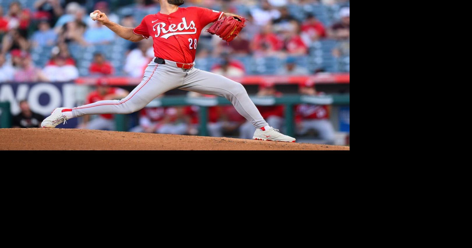 Tampa Bay Rays and pitcher Nick Martinez finalize $13 million, 1-year contract