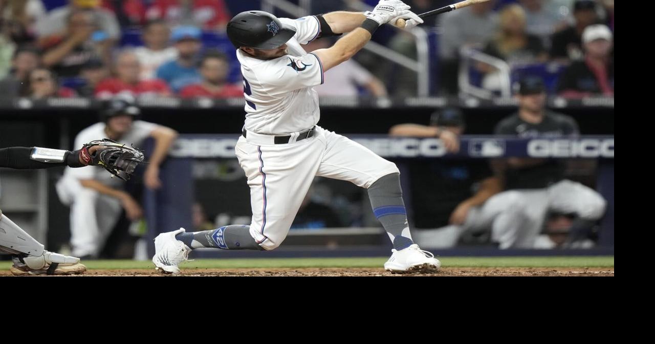 Arraez’s RBI single lifts Marlins past Diamondbacks 3-2