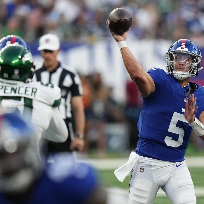 Aaron Rodgers throws a TD pass in his brief preseason debut as Jets beat  Giants 32-24