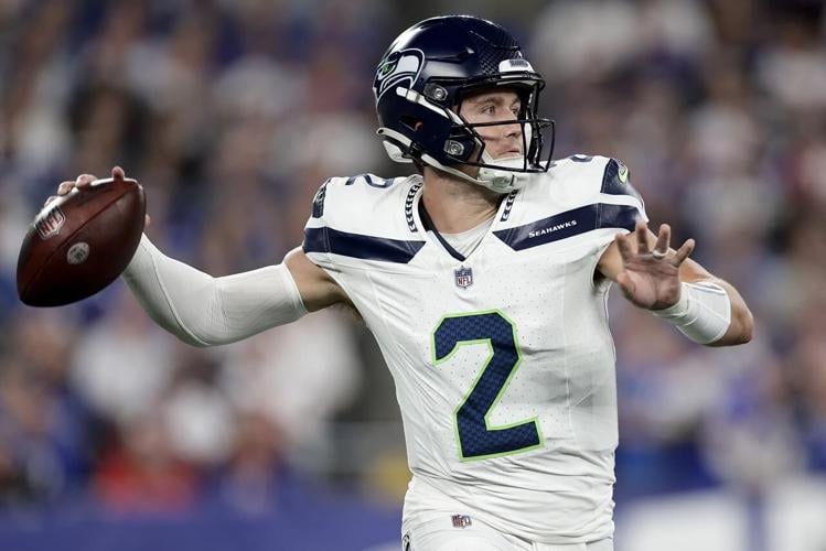 Rookie Devon Witherspoon scores on 97-yard pick-6 as Seahawks' defense  leads Seattle over Giants – KVEO-TV