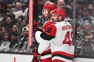 Jarvis scores in OT, Hurricanes recover to beat Kings and stay undefeated