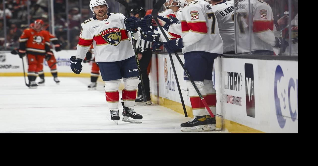 Reinhart, Verhaeghe lead Florida to 5-2 victory over Anaheim