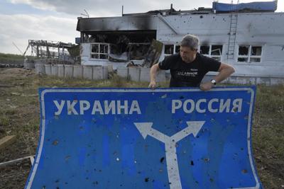 Ukrainian forces left a path of destruction on their march to the Russian town of Sudzha