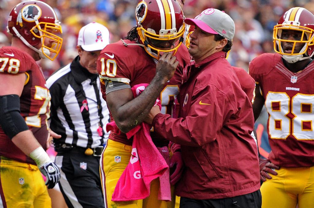 NFL: Robert Griffin III suffers concussion in Washington Redskins' loss to  5-0 Atlanta Falcons