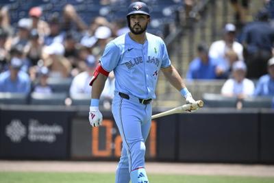 Veteran slugger Anthony Santander returns to starting lineup for Blue Jays