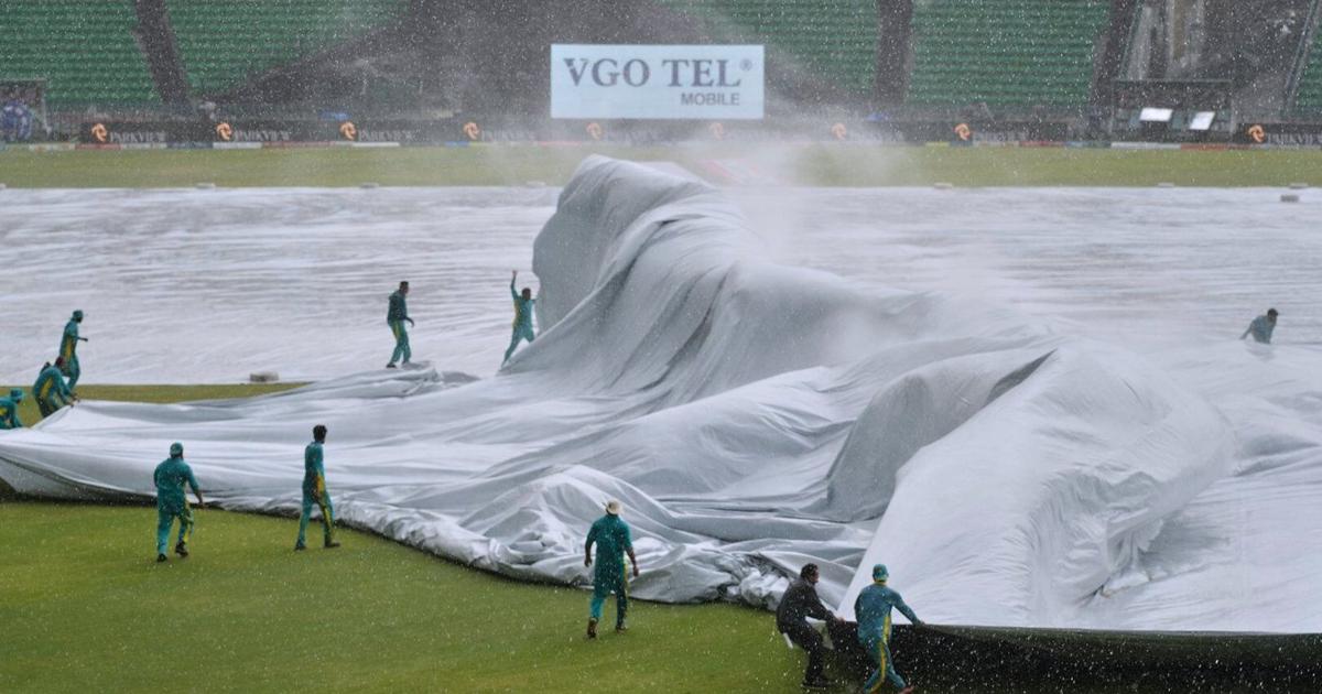Australia opt to bat first and include Connolly for third ODI against Pakistan Australia opt to bat first and include Connolly for third ODI against Pakistan